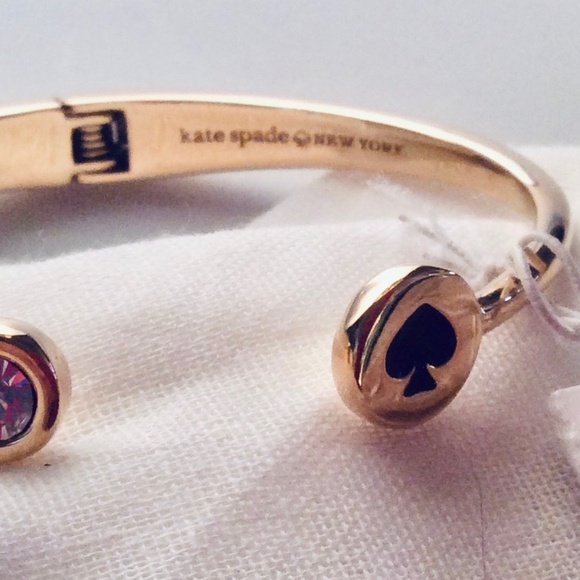 NWT ! Kate Spade Spot the Spade Bangle Bracelet - Picture 2 of 7